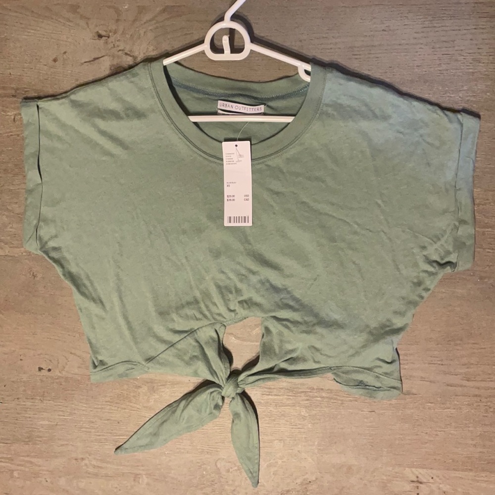 Green Urban Outfitters crop top